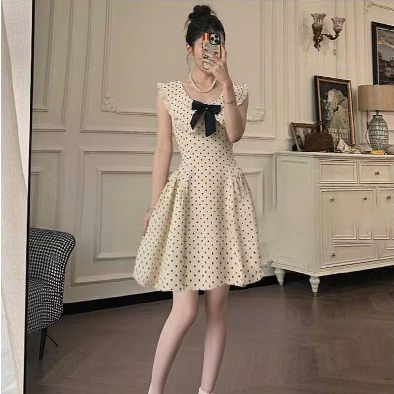 Váy Chấm Bi Tiểu Thư Cổ Bèo Thắt Nơ, Đầm Vintage Pháp Tay Phồng Dáng Xòe Sang Chảnh Élan Sweet
