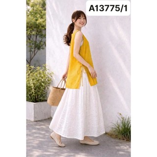 SWANLAKE | Áo Kiểu Nữ Vải Linen Tơ Sát Nách Dáng Dài Cổ Tròn Xẻ Tà Dây Thắt Nơ Dạo Phố Hè A13775