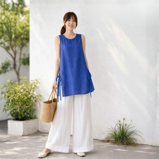 SWANLAKE | Áo Kiểu Nữ Vải Linen Tơ Sát Nách Dáng Dài Cổ Tròn Xẻ Tà Dây Thắt Nơ Dạo Phố Hè A13775