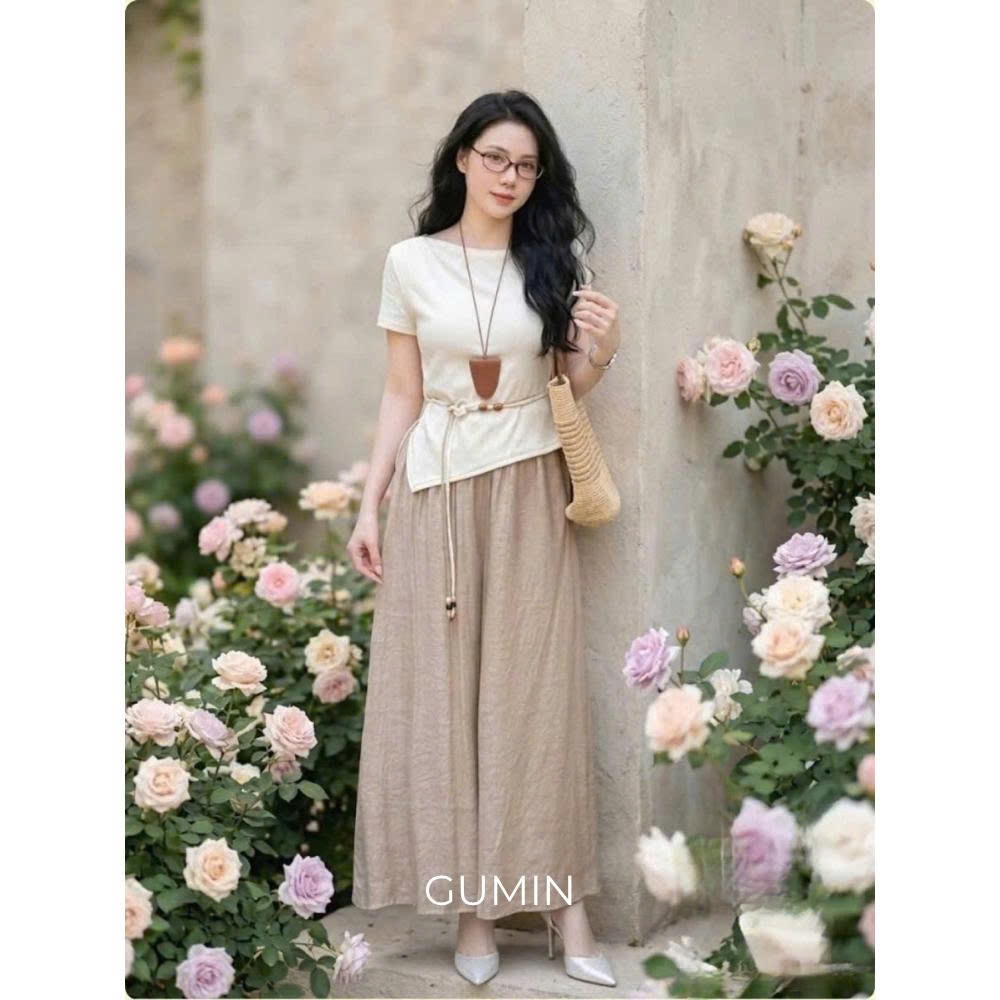 Set bộ áo váy GUMIN thiết kế áo thun vạt chéo be phối dây đai eo kèm quần suông dài sang chảnh thanh lịch
