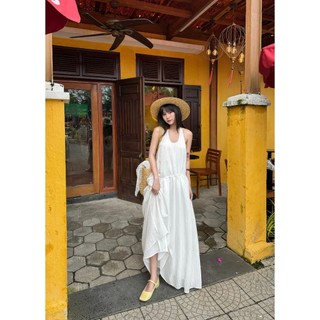 Đầm maxi OLV trắng cổ tròn tầng xòe nhẹ White Round Neck Tiered Maxi Dress