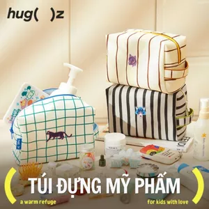 Túi Đựng Mỹ Phẩm HUGZ Dung Tích Lớn, Túi Đựng Đồ Vệ Sinh Chống Nước Đa Năng