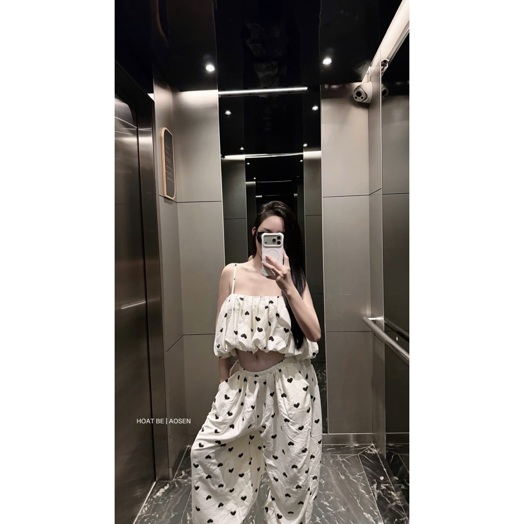 Set chấm bi áo hai dây mix quần dài xuông chấm bi