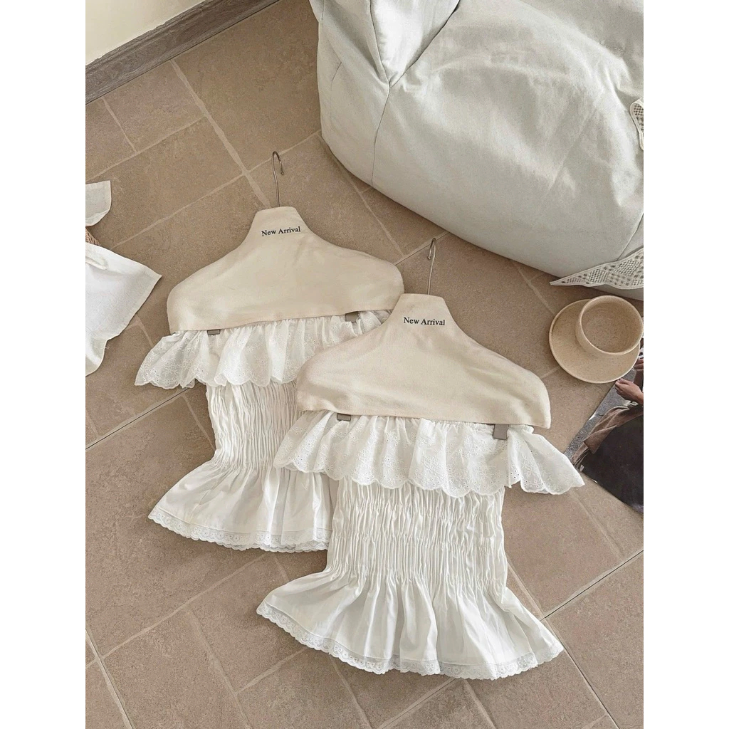 Áo Trễ Vai Nữ BORA ForgirlStudio Tay Bèo Viền Ren Form Xòe Phong Cách Tiểu Thư Hàn Quốc T227