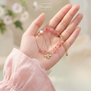 Vòng Tay Nữ Thạch Anh Dâu Tây - Lắc Tay Phong Cách Hàn Quốc Nhẹ Nhàng, Sang Chảnh, Dễ Phối Đồ [Lisa]