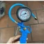 Súng bơm lốp, tay bơm lốp có đồng hồ có dầu