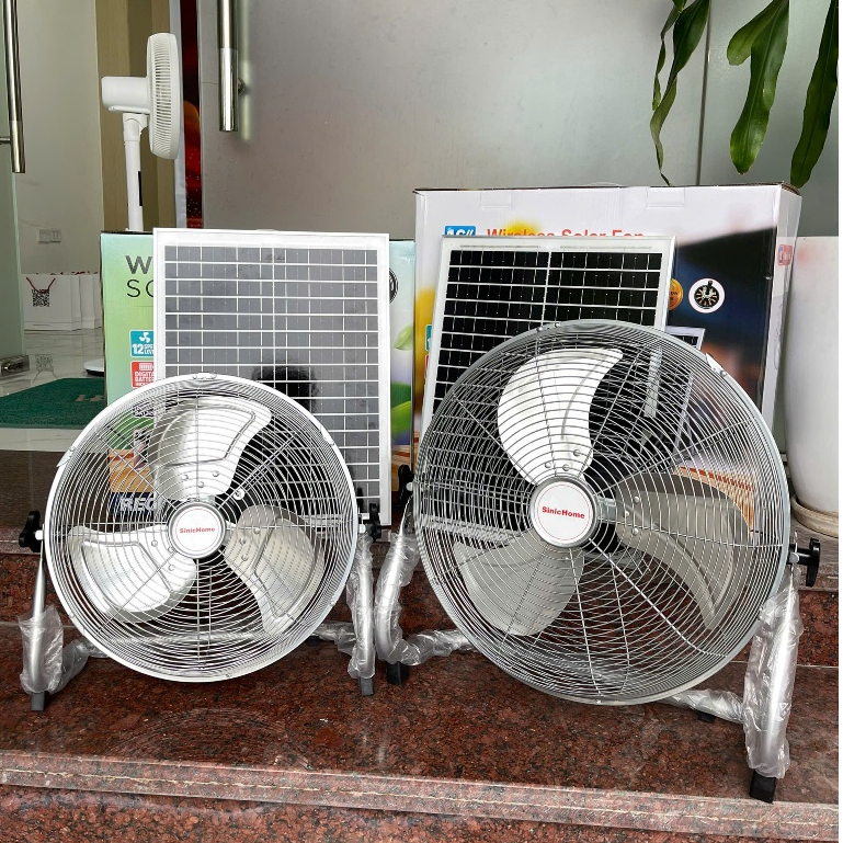 Quạt Năng Lượng Mặt Trời Tích Điện SinicHome Kiểu Chân Quỳ 14, 16inch, 12 Cấp Gió, Cổng Sạc Điện Thoại USB và Type C