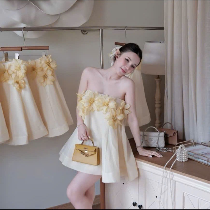 Áo Quây Cúp Ngực Đính Hoa Vàng 3D Dáng Xòe, Đầm Mini Tiểu Thư Hot Trend Hè - CHAMIE STUDIO