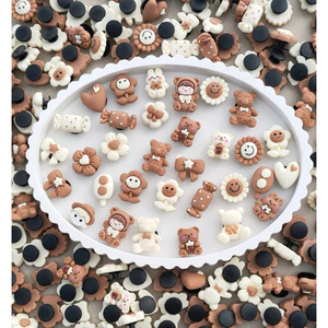 Set 10 charm gắn dép crocs sẵn nút, charm dép, sticker dép crocs gấu nâu