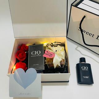 (Rơm đen Quà tặng nam) Hộp túi quà sweetlove kèm phụ kiện và nước hoa CIO nam tính, quà sinh nhật, valentine