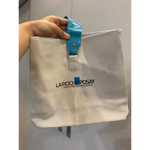 Túi Tote Da Mềm La Roche-Posay Phiên Bản Quà Tặng