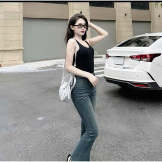sét bộ áo sơ mì trắng kèm quần bò koe