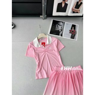 Sét thể thao hồng cộc tay kèm chân váy ly nhỏ ngắn