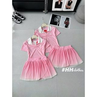 Sét thể thao hồng cộc tay kèm chân váy ly nhỏ ngắn