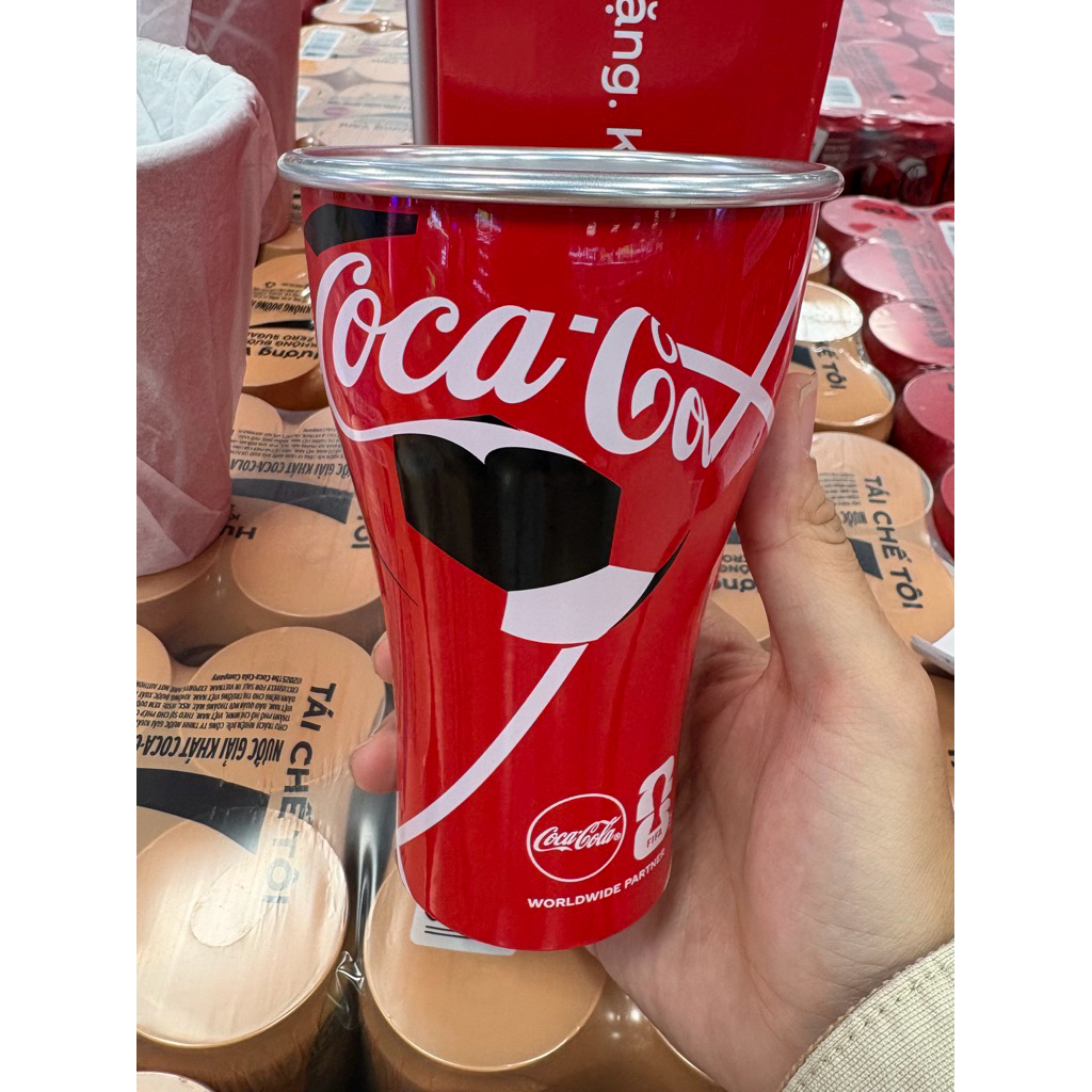 Ly nhôm Coca-Cola FIFA phiên bản giới hạn