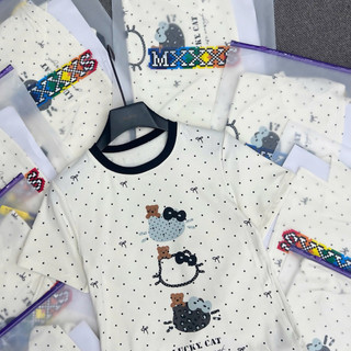 ( Sale ) Áo thun chấm bi kitty