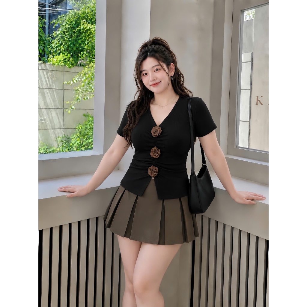 Áo Thun Kiểu Bigsize Nữ Có Hoa Thiết Kế Tay Ngắn Cổ V Nhọn Vải GânTăm Mềm Mịn  A275