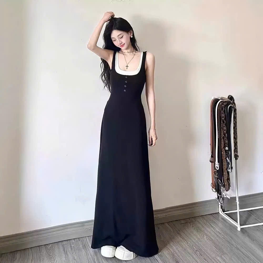 Đầm Cổ Đức Élan Sweet - Váy Liền Thân Ngắn Tay Kèm Belt Sang Trọng, Thời Trang Thiết Kế 2026