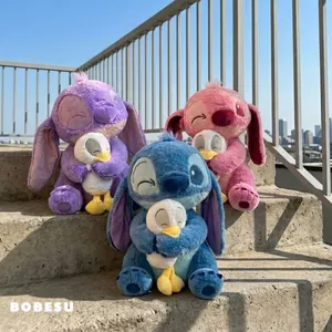 Gấu Bông Stitch Ôm Vịt Dễ Thương, Thú Nhồi Bông Stich Mẫu Mới 2026 Cao Cấp Quà Tặng Sinh Nhật Cho Bạn Trai\Gái, Cho Bé