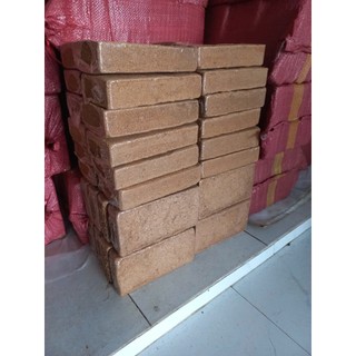 Viên nén xơ dừa ép viên 500 gram đã qua xử lý chát dùng trồng trọt như rau củ quả sạch, hoa, cây cảnh, ươm hạt, giâm cây