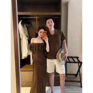 bộ đồ đôi Đầm ren body dáng dài trễ vai viền bèo ngực quyến rũ đầm maxi ren và áo nam polo