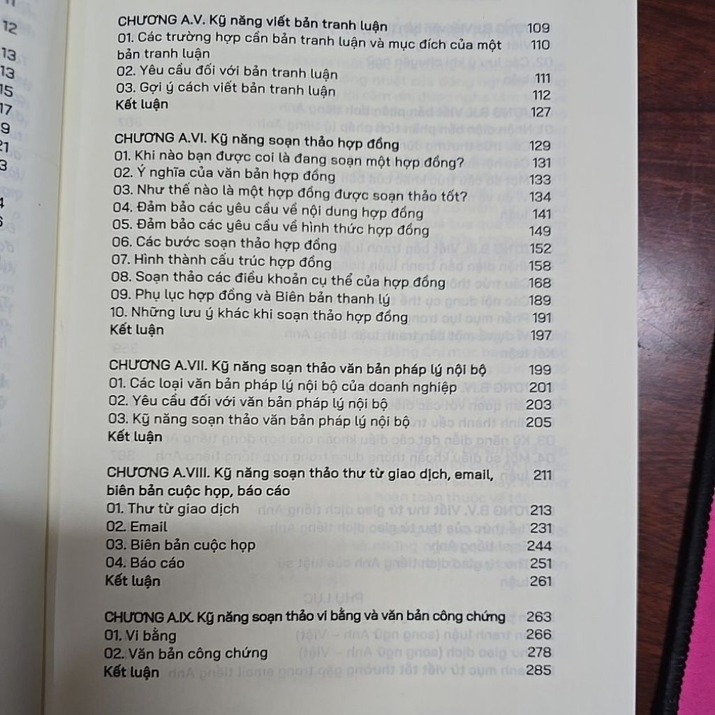 Sách - Kỹ năng viết cho người hành nghề luật (TB lần 2)