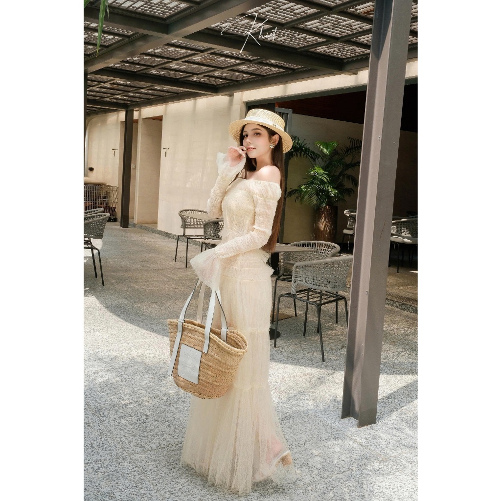 Đầm dài Khiết trễ vai lưới hoa nhí kem phong cách dịu dàng nữ tính KD589A