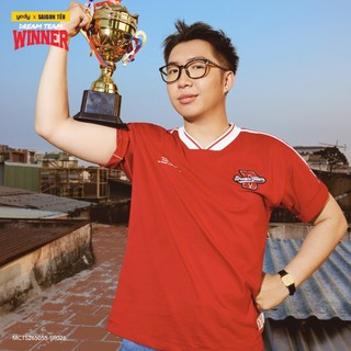 Áo thun cổ tim nam YODY BST Dream Team vải co giãn mịn mát MCTS26S055