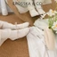 - Giày đế bằng lười thêu hoa phong cách giày lười kiểu dáng basic thời trang màu kem - EL129