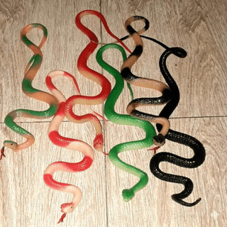 Đồ Chơi Rắn Nhựa Dẻo Cao Cấp – Giống Thật (Dài 40cm)