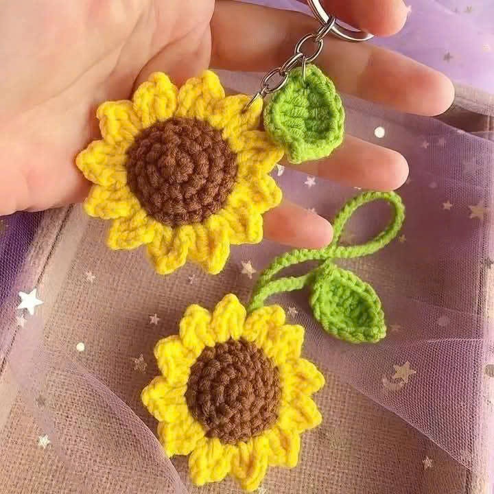 Móc khóa len handmade hoa hướng dương đồ thủ công