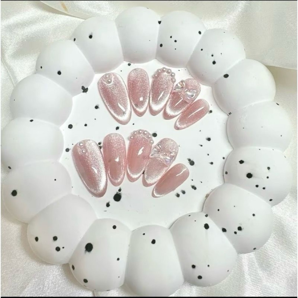 nail box xinh ( kèm keo và dũa)