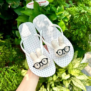 [ĐẾ BỆT 1CM-GẮN GẤU] DÉP XỎ NGÓN NỮ DÉP LÊ DÉP LÀO NỮ HỌA TIẾT CHẤM BI BASIC ĐẾ THẤP GẮN GẤU DỄ THƯƠNG ĐI BIỂN DẠO PHỐ