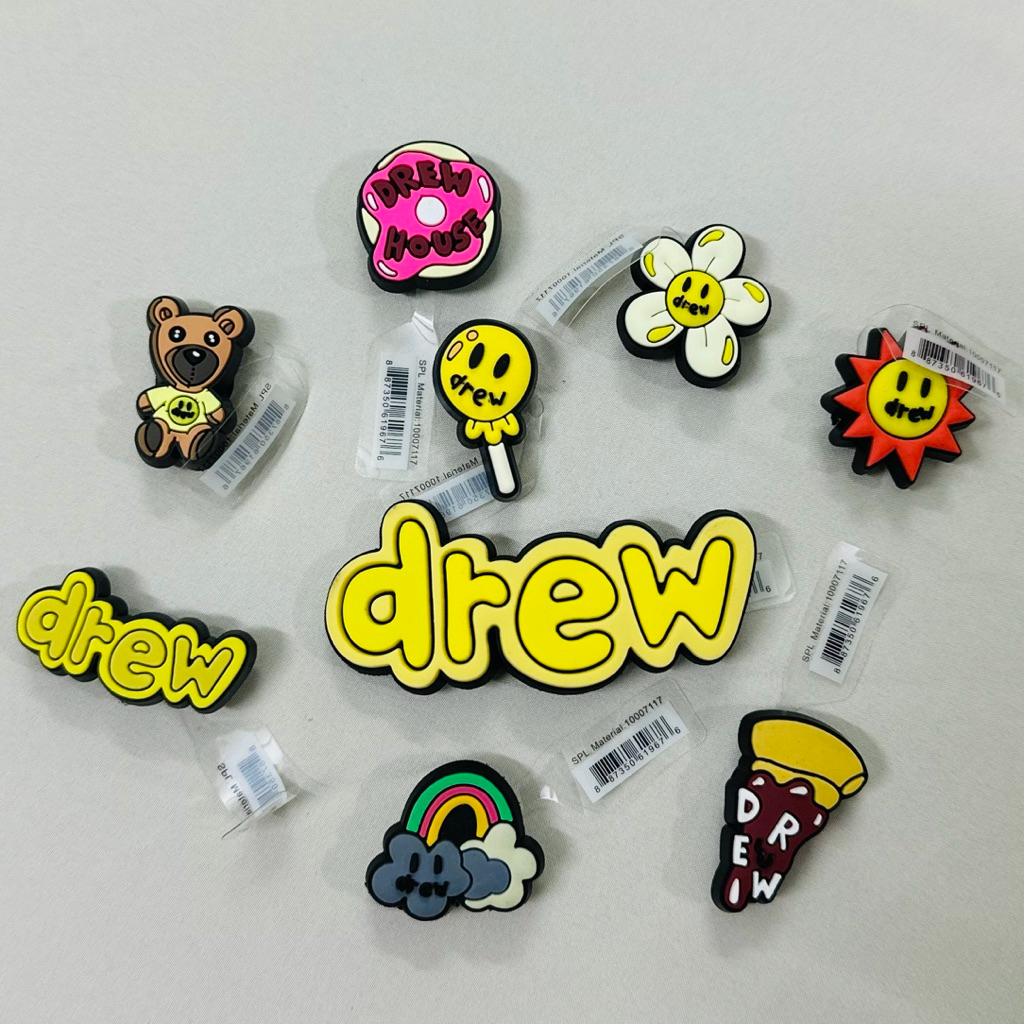 🧸 Charm Dép Sục Nhiều Mẫu – Gắn Là Xinh Ngay