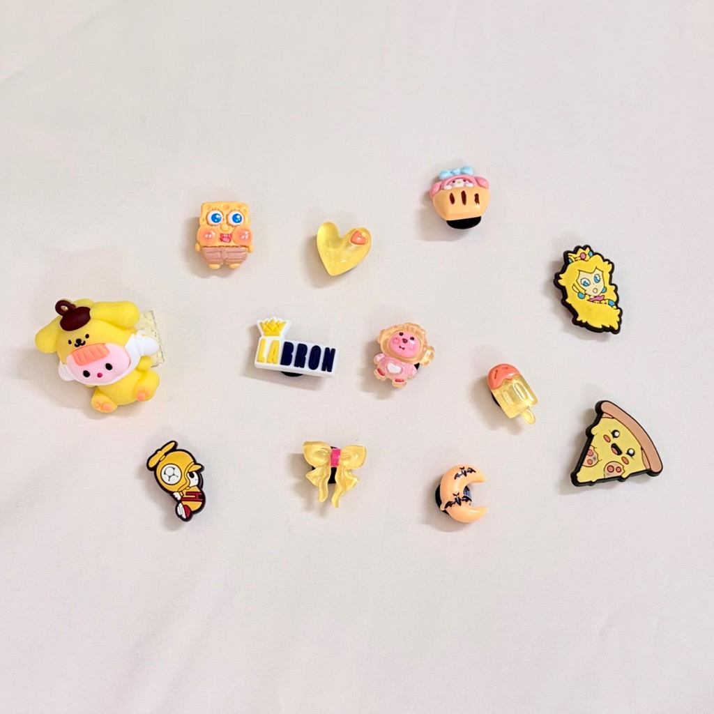 🧸 Charm Dép Sục Nhiều Mẫu – Gắn Là Xinh Ngay