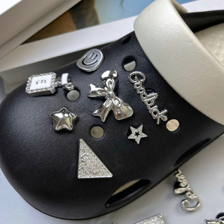 Set 14 Sticker, Charm 3D chủ đề GOODLUCK gắn Dép Sục, Cá Sấu JB-281 Mita