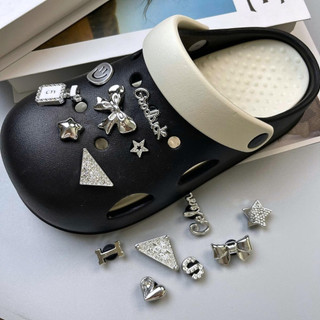 Set 14 Sticker, Charm 3D chủ đề GOODLUCK gắn Dép Sục, Cá Sấu JB-281 Mita