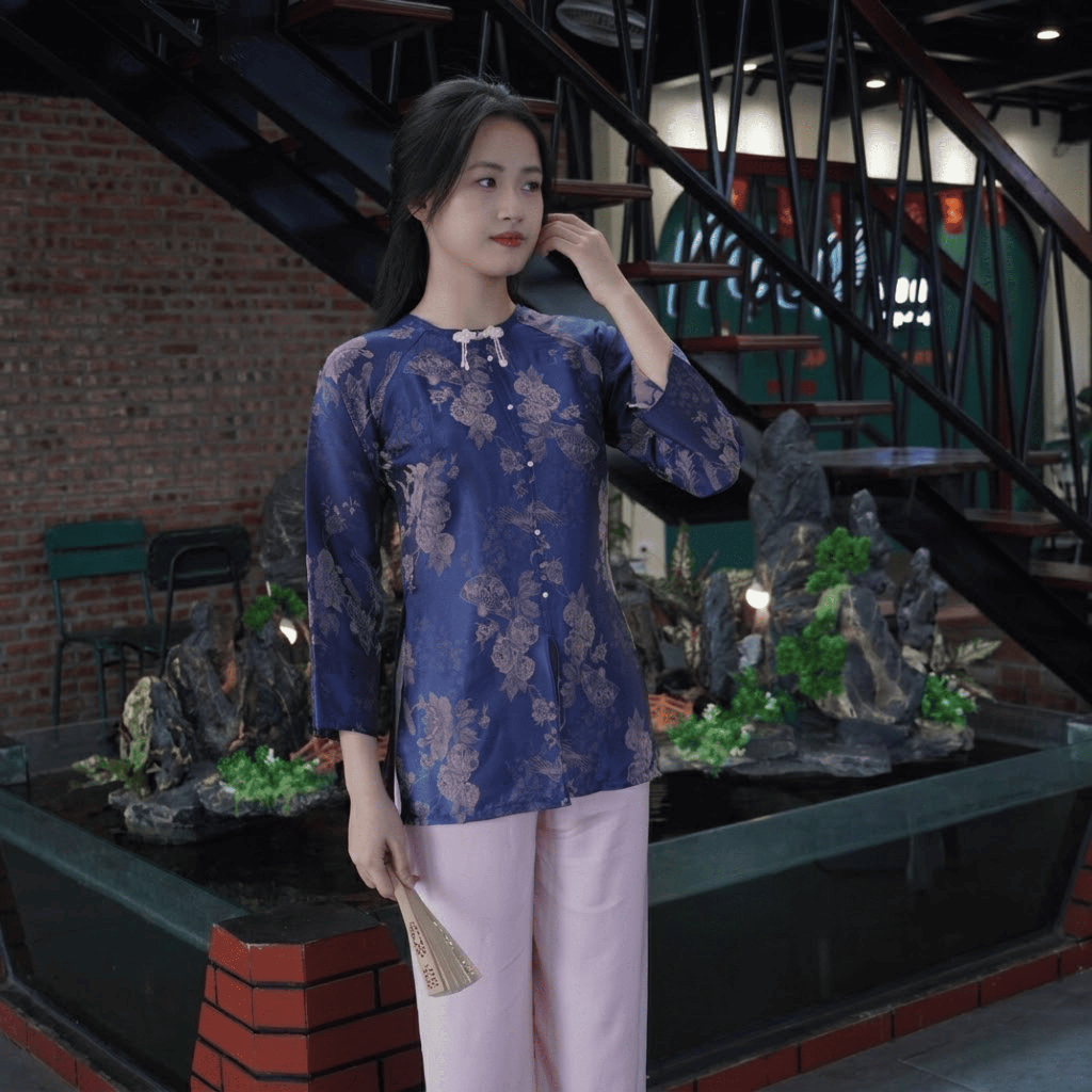 Bộ Đồ Lam Đi Lễ Chùa Nữ LICHEE Chất Gấm Hoa Sang Trọng Họa Tiết Hoa Chìm Tròn Tay Lỡ Thời Trang