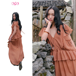 Đầm maxi OLV cổ V bèo nhún phong cách Boho nữ tính Brown V Neck Ruffle Maxi Dress