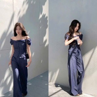 Sét áo trễ vai tay phồng ngắn ôm body thắt eo đính cúc phối quần jean ống rộng
