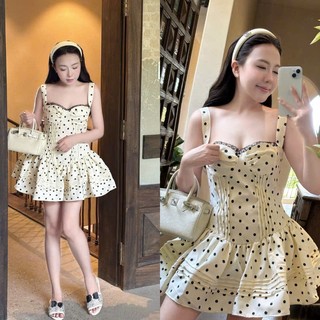 Đầm cúp ngực hai dây chấm bi viền ren đen dáng xòe phồng nhiều tầng