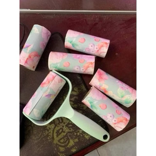 CÂY LĂN BỤI QUẦN ÁO set gồm 1 con lăn và 6 lõi thay