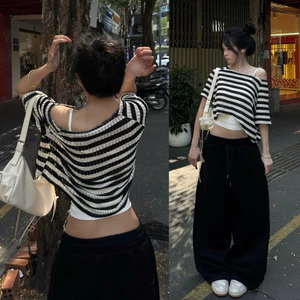 Áo croptop Mamie sọc lỗ chất dệt len thoáng khí, form rộng cho nữ (không kèm áo lót bên trong)