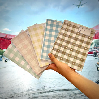 (COMBO 5 Tờ Giấy BÓNG in ảnh) Giấy bao tập, giấy bao vở, bao sách chủ đề Caro | by Winwin
