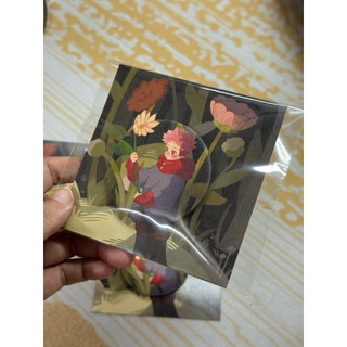 Huy hiệu Yuuji Itadori in the bush kim tuyến