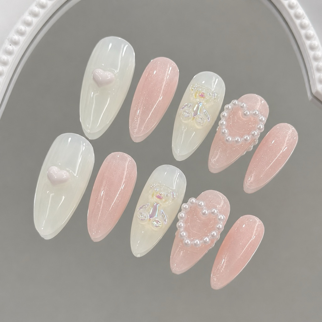nail box xinh ( kèm keo và dũa )