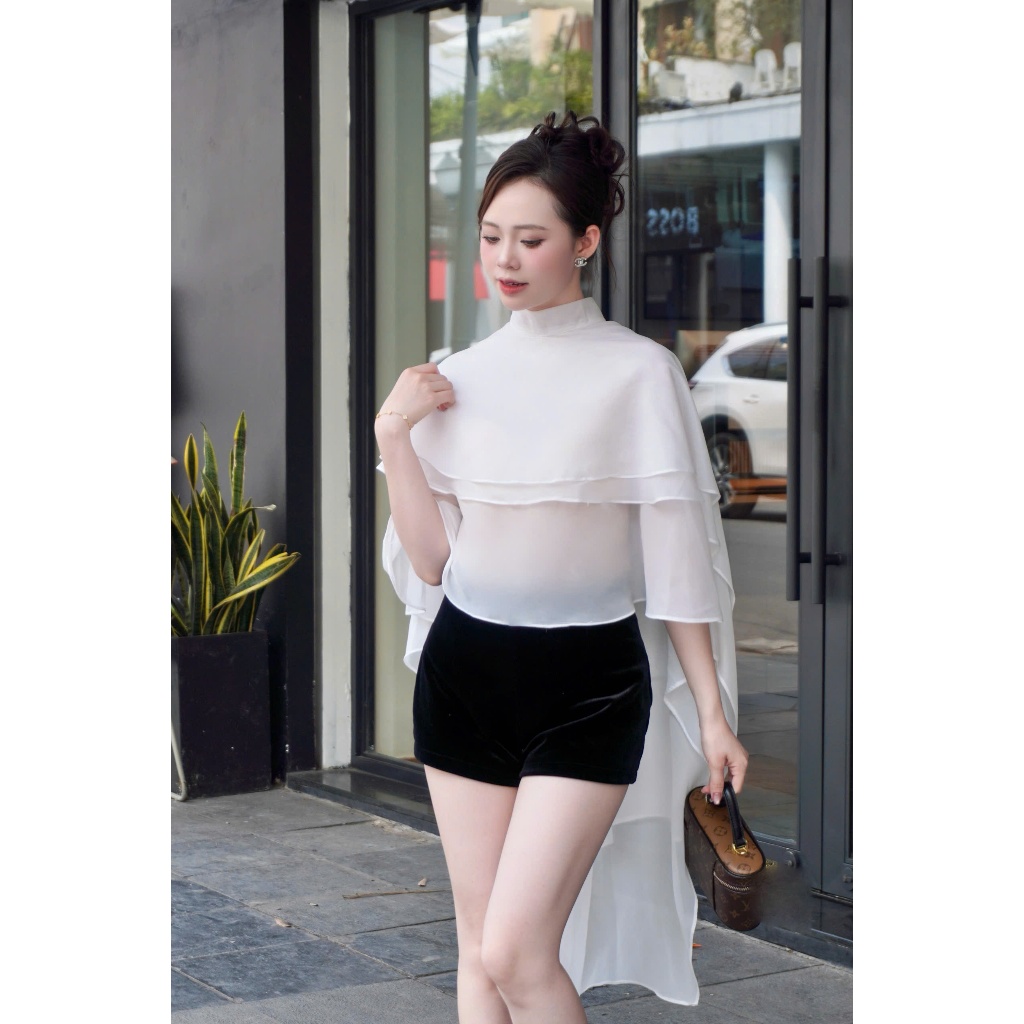 ÁO VOAN TRẮNG CHOÀNG DÁNG CAPE PHONG CÁCH SANG TRỌNG BY CHAMIE A7105