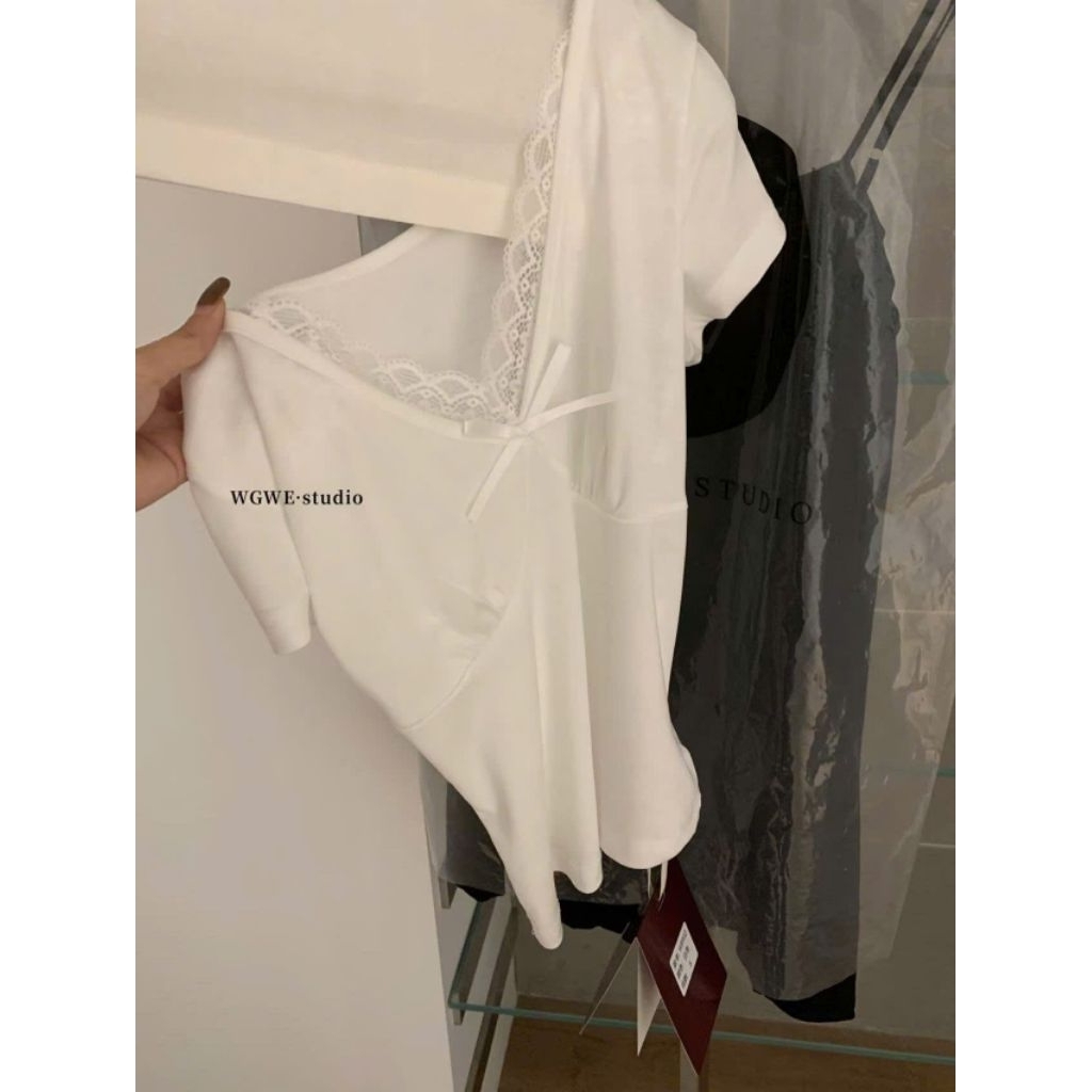 [𝑯𝒂 𝑨𝒏𝒉] Áo Cộc Phông Cổ Ren WGWE QCL1