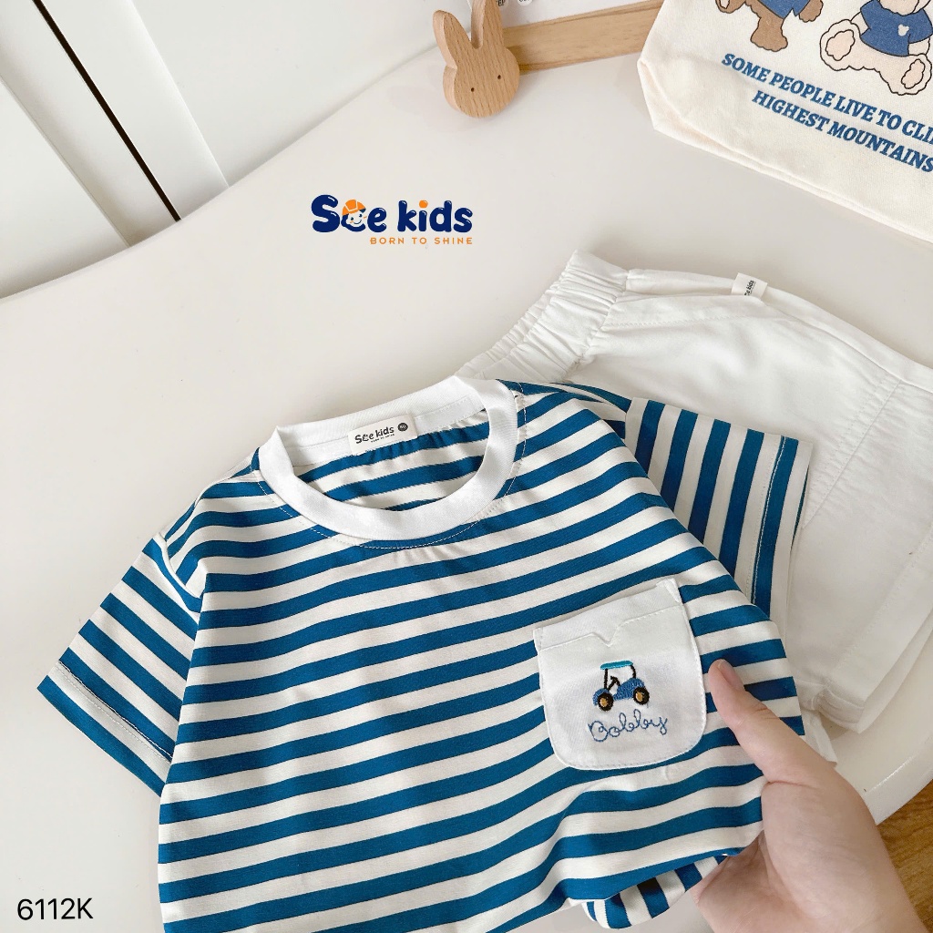 Bộ cotton kẻ phối túi thêu ô tô quần kaki cho bé trai đi chơi, đi học, bộ thun cotton mềm mát quần kaki đẹp