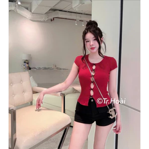 Áo len cộc mongtoghi khoét lỗ đính nơ